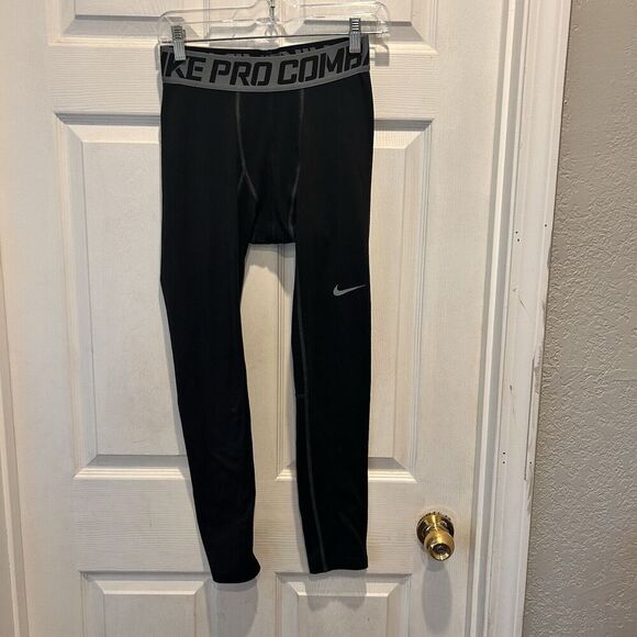 Nike Pro Combat‎ Compression Tights Crop Men Large Black Athletic Dri-Fit - Picture 1 of 7